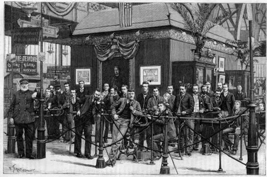 Auditioner af fonografer skabt af Thomas Edison installeret i Galerie des Machines på Paris Universal Exhibition i 1889. (Fra et fotografi). Gravering i "" Nature: gennemgang af videnskaberne og deres anvendelser til kunst og industri", 31 Au
