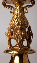 Katedralskat (Trésor de la Cathédrale). Relikviekors. Metalsmedning med juveler. Oprindelseskloster (Saint-Amand Tournai, ex-Elnone. 1500-tallet. Detalje.