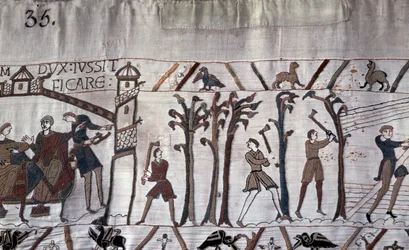 Hertug Guillaume beordrede bygning af skibe, træer blev fældet - Bayeux-tapet, kendt som Broderi af Dronning Mathilde