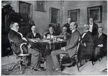 Præsident McKinley og hans kabinet i Det Hvide Hus
