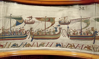 Den normanniske invasionsflåde krydser kanalen, Bayeux Tapestry (uldbroderi på hør)