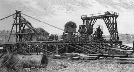 Opførelsen af Mirabeau-broen i Paris (1893): servicebroen (fra et fotografi). Indgravering i "" La Nature: revue des sciences et de leurs applications aux arts et a l