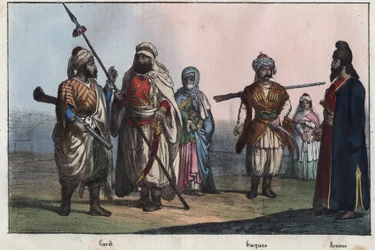 Traditionelle kurdiske kostumer - georgisk - armensk -