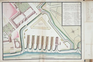 Plan over en del af havnen og byen Rochefort vedrørende de foreslåede strandingsspor mellem den gamle form og fødekanalen