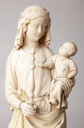 Statue. Madonna og barn. Gave fra Mgr. Cantineau, dekan for katedralkapitlet. Elfenben. 13. århundrede. Detalje, buste.