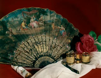 Teatertilbehør: ventilator og kikkert. 1700-tallet. Paris, dekorativ kunst
