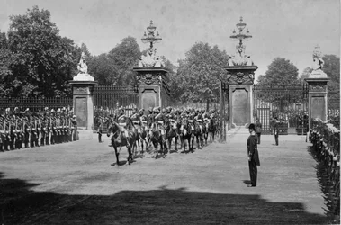 Dronning Victorias diamantjubilæumsoptog, 22. juni 1897 (s/h-foto)