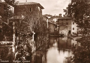 Tarcento, refleksioner over vand, postkort
