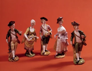 Små figurer, der repræsenterer karakterer (jæger, menagere, dame i det høje samfund...) Porcelænsstatuetter fra det 18. århundredes venetianske skole. Paris, dekorativ kunst