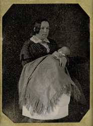 Fru Thomas Ustick Walter og hendes afdøde barn, ca. 1846. Skaber: W. & F. Langenheim, William Langenheim.