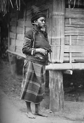 En Kachin-kvinde, 1902