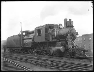 Erie Railroad lokomotiv, set fra siden, ca. 1911-12