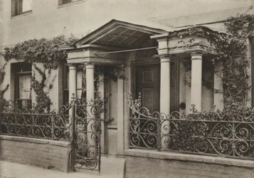 Døråbning, Arcaded Porch i Wimborne, Dorset (s/h-billede)