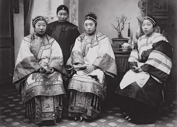 Kinesiske kvinder, ca. 1880 (albumin print)