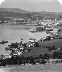 Søbredden ved Gmunden, Salzkammergut, Østrig, omkring 1900-tallet.