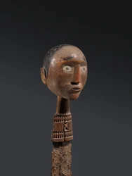 Kniv (stål og træ)