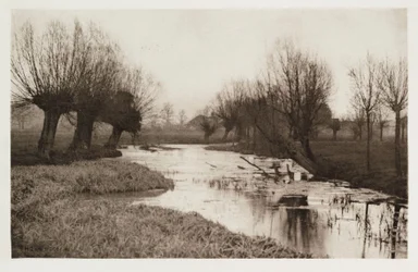 Ved Backwater on the Lea