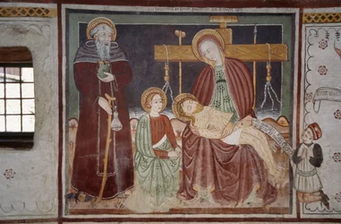 Pieta med Sankt Bernard og klient, fresco (1400-tallet), Vildmands hus (Uomo Selvatico), Sacco, Cosio Valtellina, Lombardiet, Italien