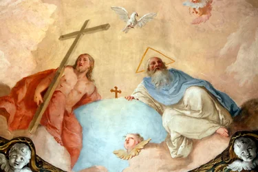 Udine katedral. Hellige Treenighed. Faderen, Jesus og Helligånden. Maleri. Italien.